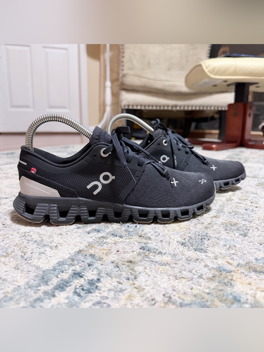 On Running Cloud Women’s Black Shoes Size 6.5 CloudTec Swiss Engineering